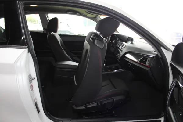 BMW 114 d Pack M 24