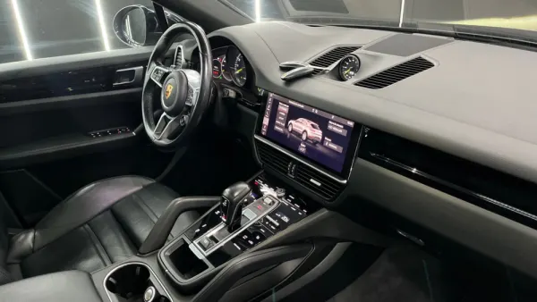 Porsche Cayenne Coupé 24