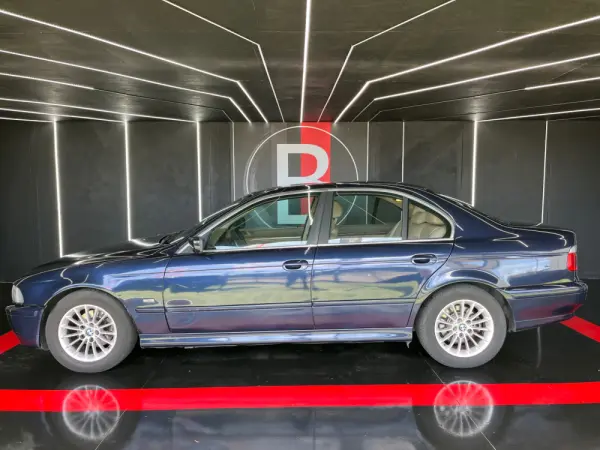 BMW 525 dA 9