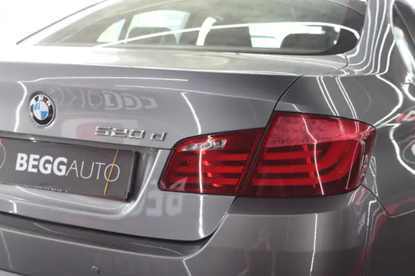 BMW 520 12