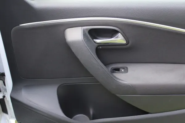 Volkswagen Polo Allstar 24