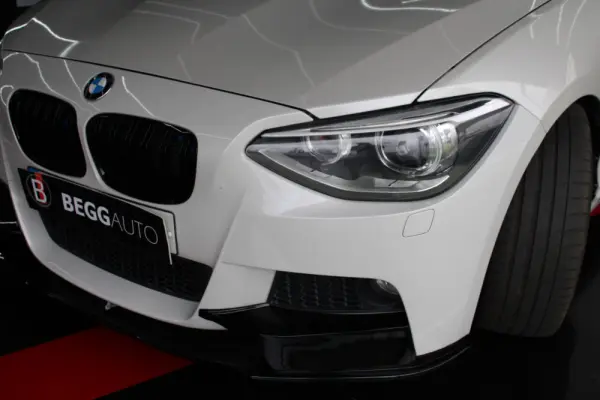 BMW 114 d Pack M 6