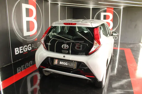 Toyota Aygo 16