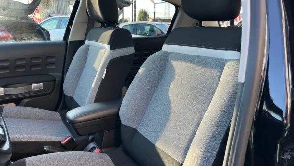 Citroën C3 1.2 PureTech Shine 13