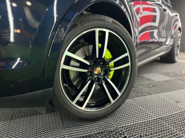 Porsche Cayenne Coupé 9