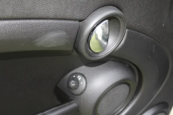 MINI Coupé Cooper D 23