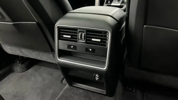 Porsche Cayenne Coupé 33