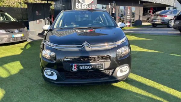 Citroën C3 1.2 PureTech Shine 2