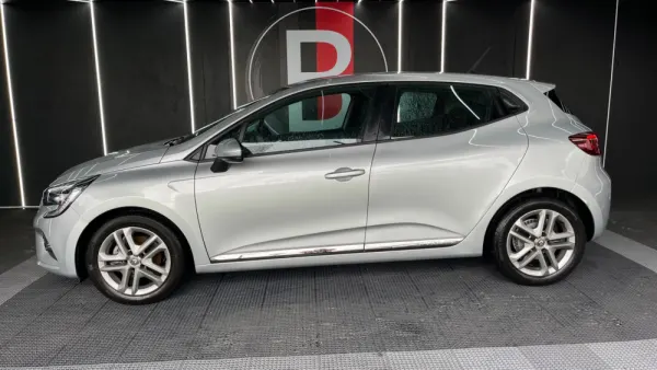 Renault Clio 1.5 Blue dCi Intens 5