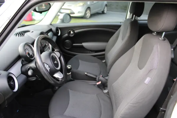 MINI Coupé Cooper D 13