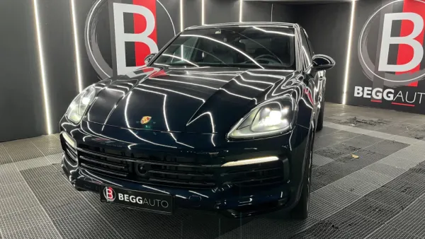 Porsche Cayenne Coupé 4