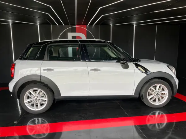 MINI Countryman Cooper D 5
