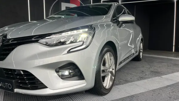 Renault Clio 1.5 Blue dCi Intens 4