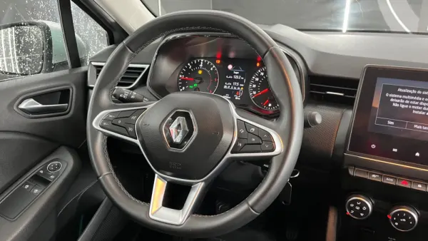 Renault Clio 1.5 Blue dCi Intens 11