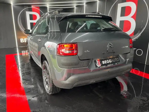 Citroen C4 Cactus 1.6 BlueHDi Shine ETG6 16