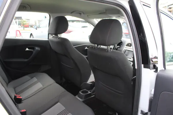 Volkswagen Polo Allstar 21