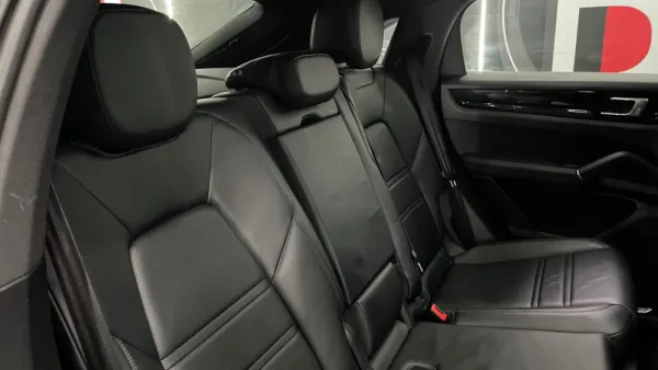 Porsche Cayenne Coupé 29