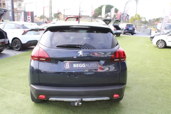 Peugeot 2008 PureTechAllure 5