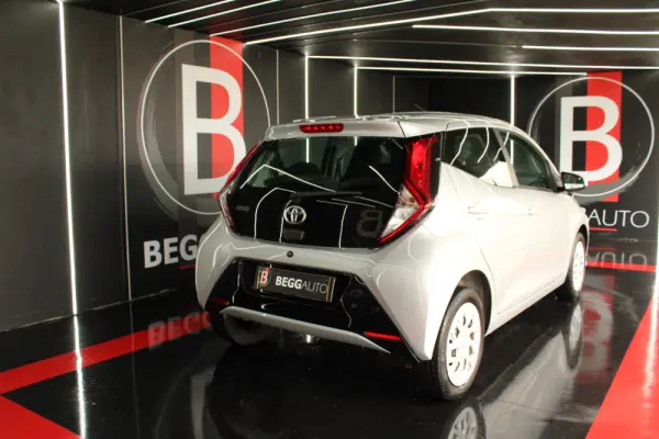 Toyota Aygo 5