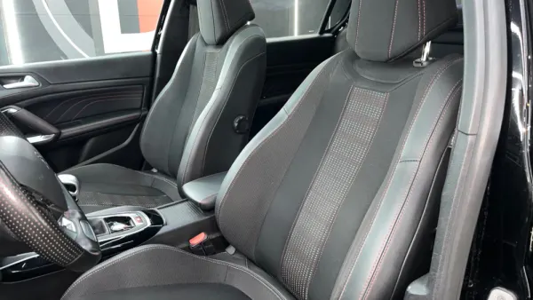 Peugeot 308 1.2 PureTech GT Line 26