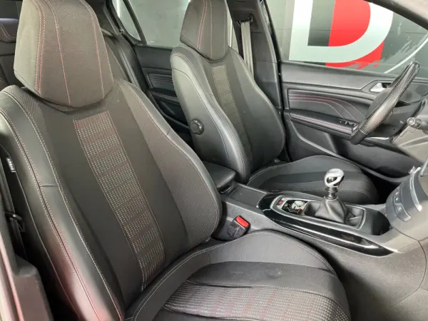 Peugeot 308 1.2 PureTech GT Line 49