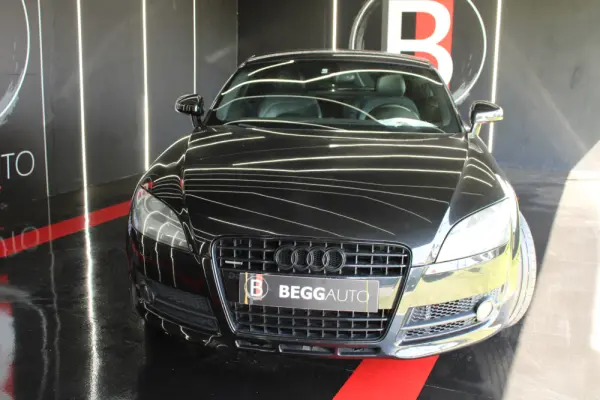 Audi TT Coupé 2.0 TDi quattro S-line 23