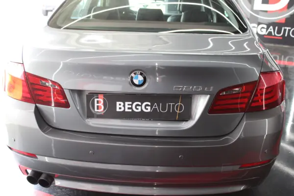 BMW 520 13