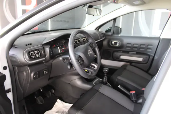 Citroen C3 Pure Tech S&S & Plus 15
