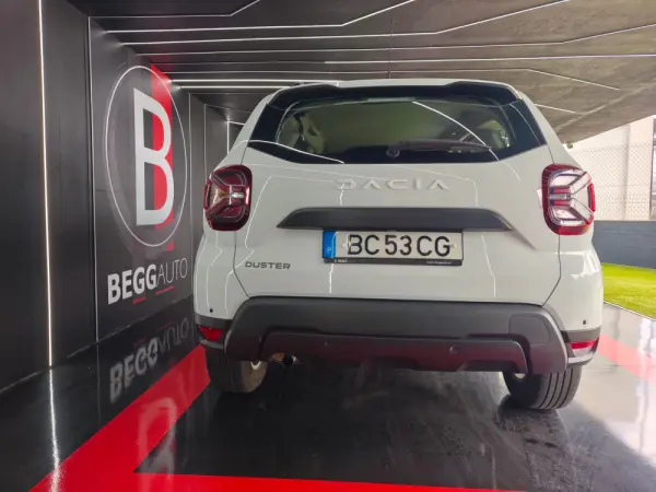 Dacia Duster ESSENCE 16
