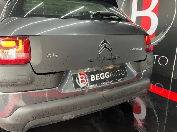 Citroen C4 Cactus 1.6 BlueHDi Shine ETG6 18