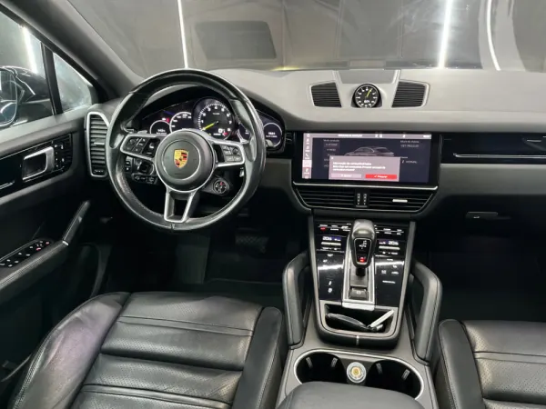 Porsche Cayenne Coupé 21