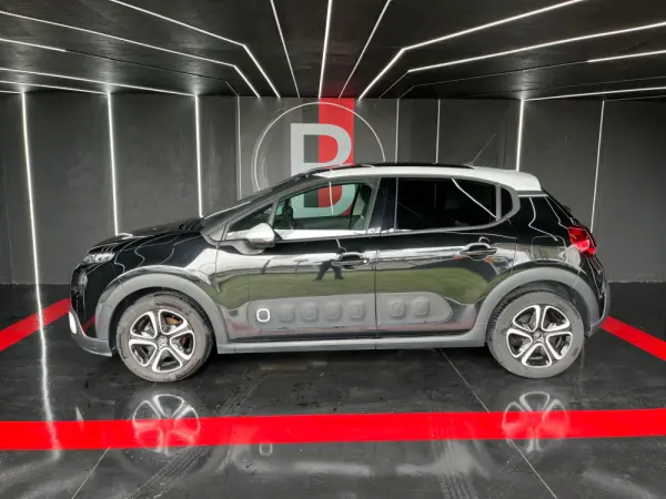 Citroen C3 1.2 PureTech Shine 8