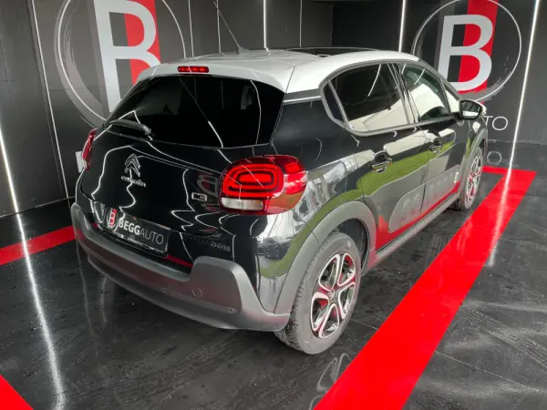 Citroen C3 1.2 PureTech Shine 12