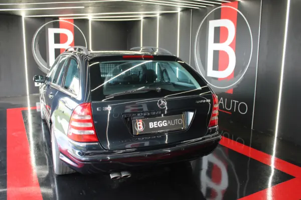 Mercedes-Benz C 30 AMG 10