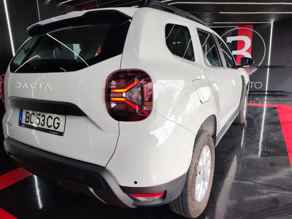 Dacia Duster ESSENCE 19