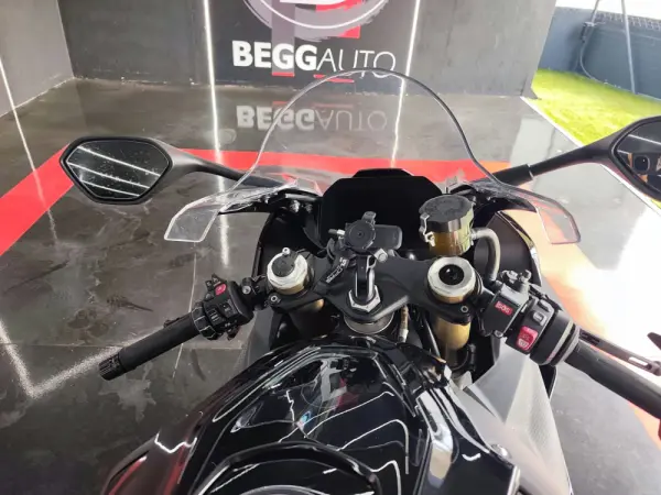 BMW S 1000 RR 10