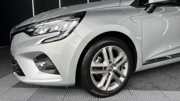 Renault Clio 1.5 Blue dCi Intens 6