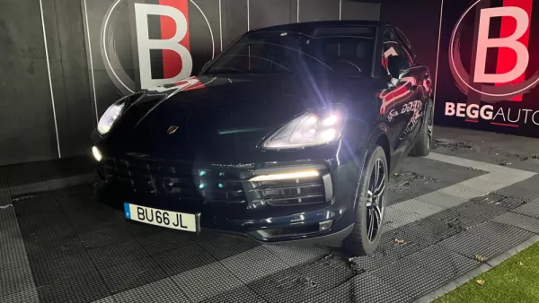 Porsche Cayenne Coupé 36