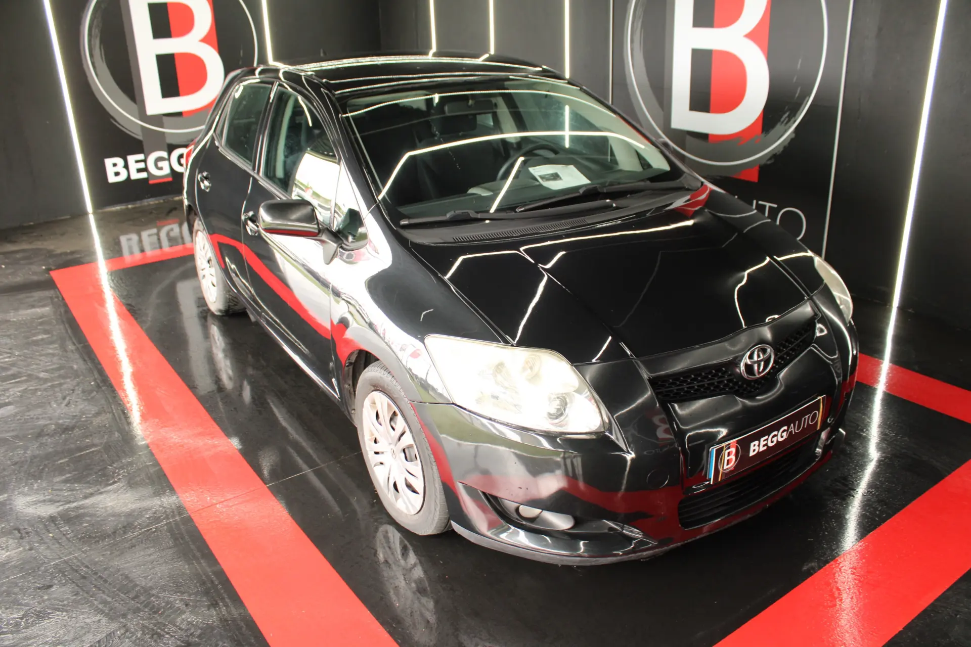 Toyota Auris 1.4 D-4D Sol 7