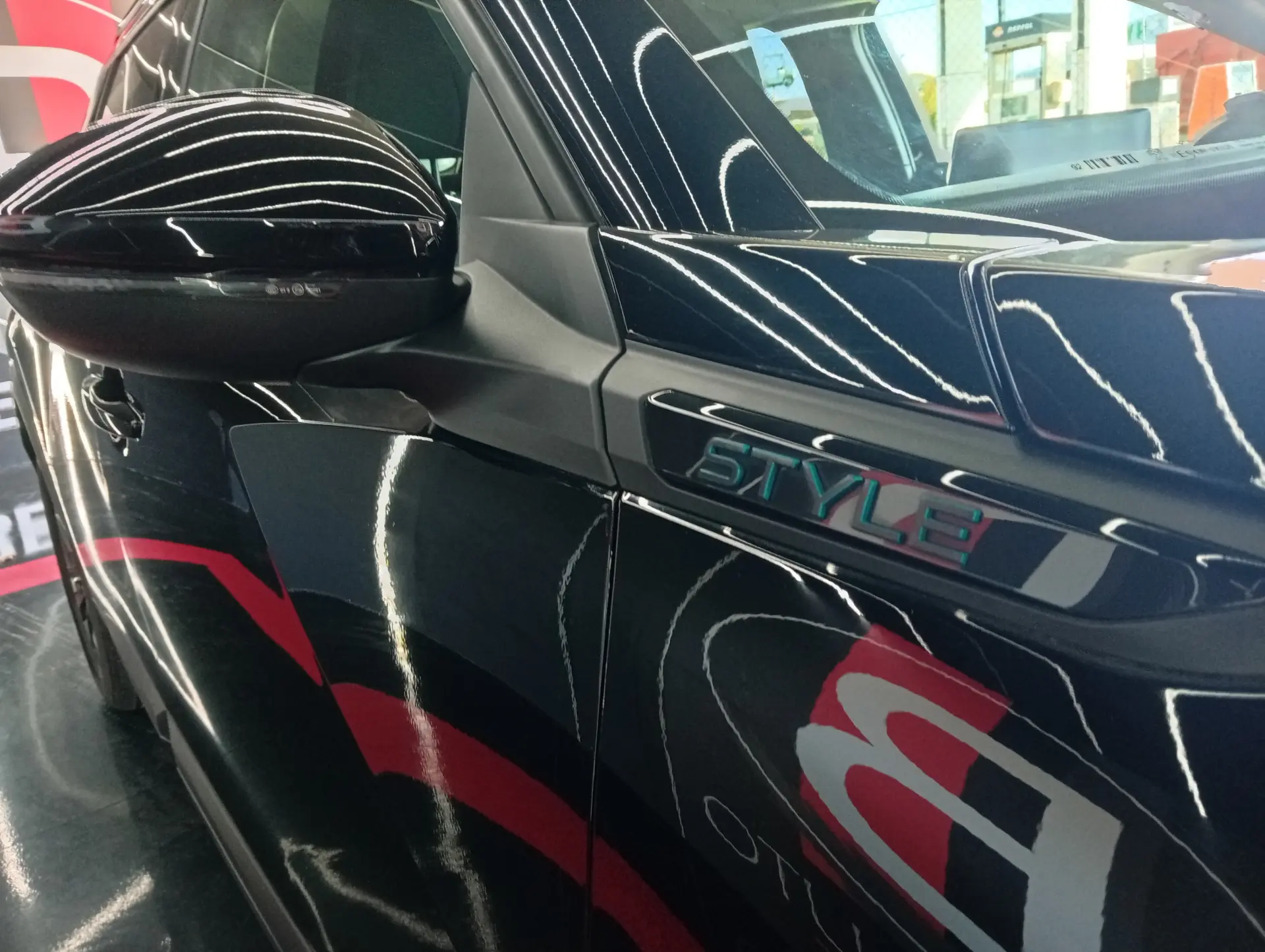 Peugeot 2008 ALLURE 23