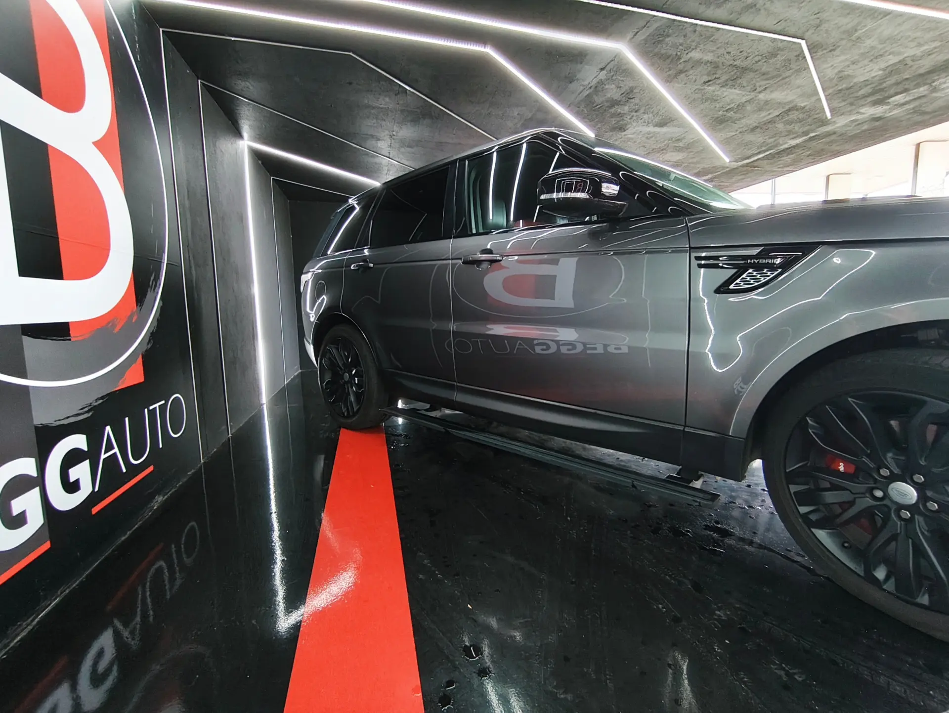 Land Rover Range Rover Sport HSE HYBRID 17
