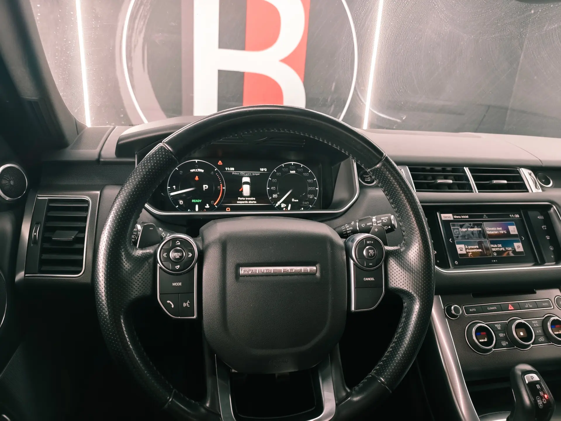 Land Rover Range Rover Sport HSE HYBRID 39