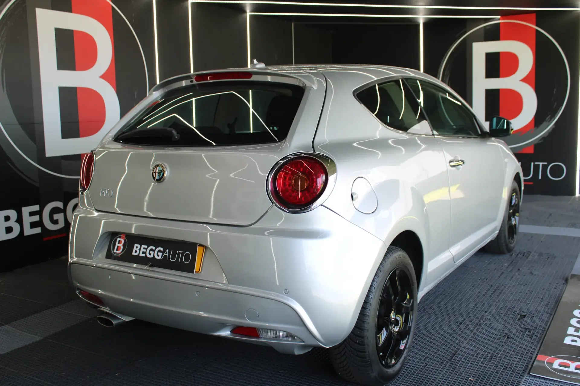 Alfa Romeo MiTo 1.3 JTDM Distinctive 10