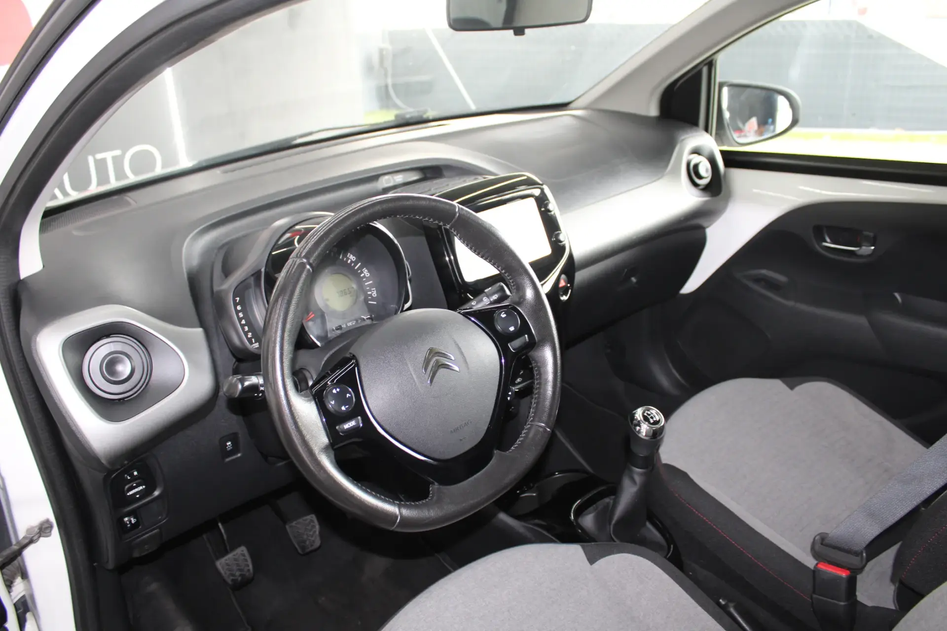 Citroën C1 1.2 VTi Feel 14