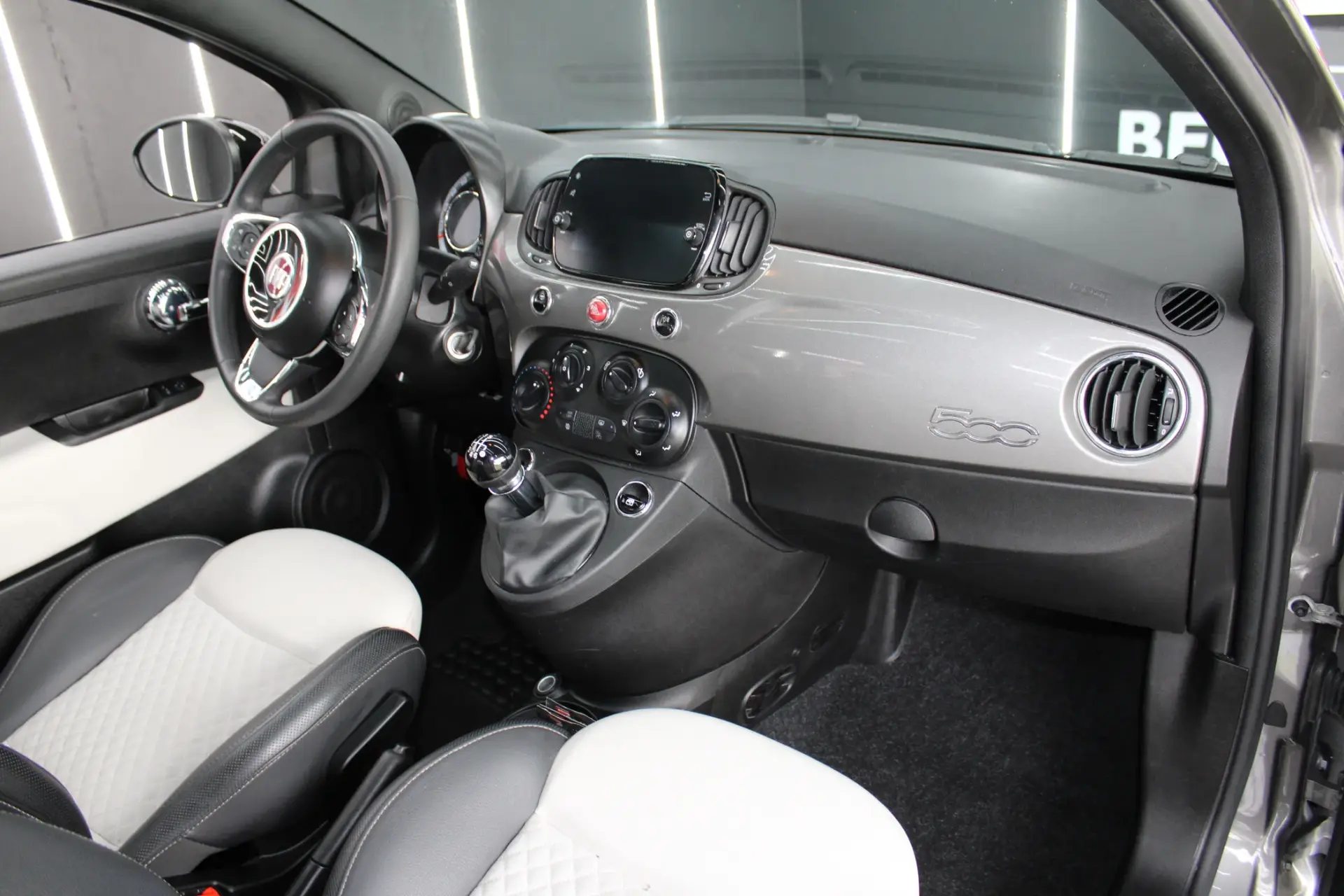 Fiat 1500 1.0 Hybrid Lounge 24