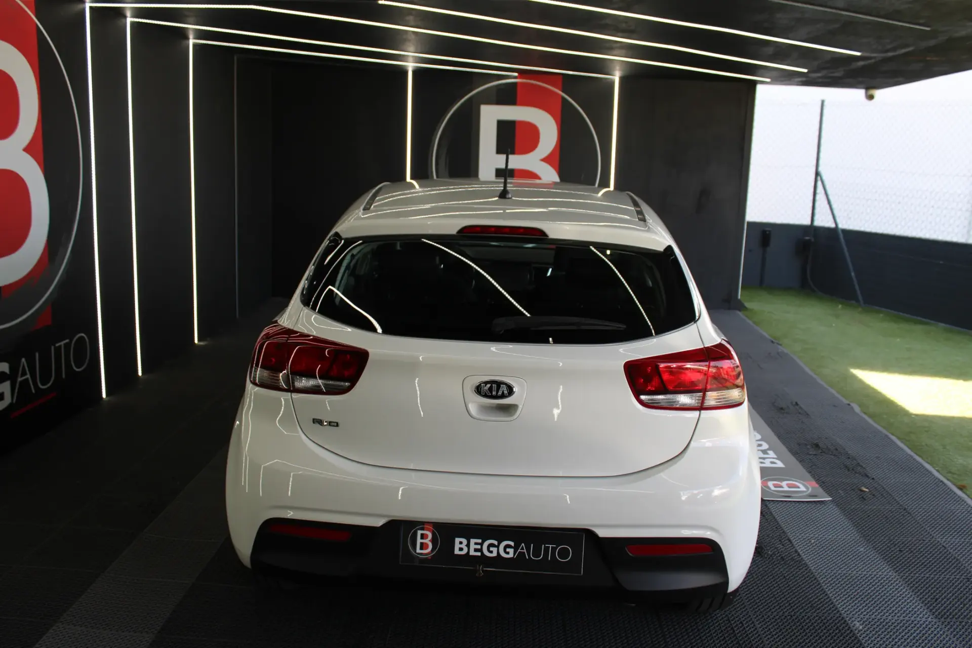 Kia Rio 1.2 CVVT Easy 9