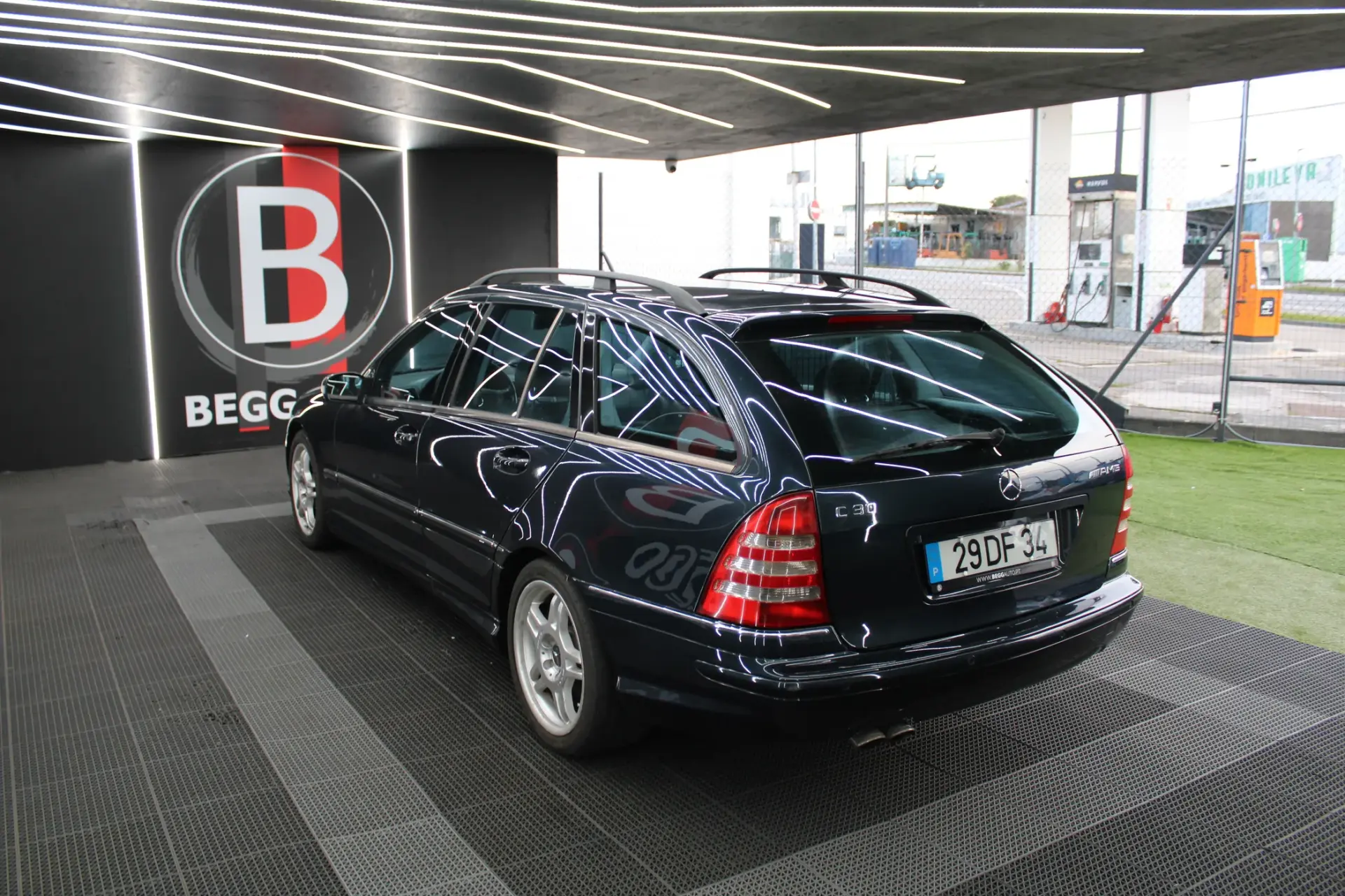 Mercedes-Benz C 30 AMG CDi 8