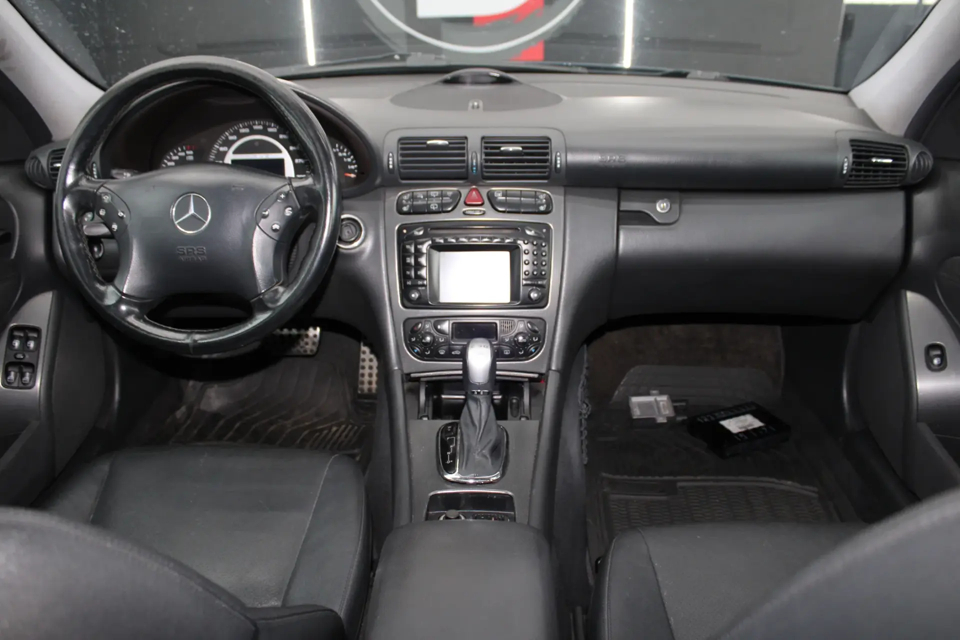 Mercedes-Benz C 30 AMG CDi 12
