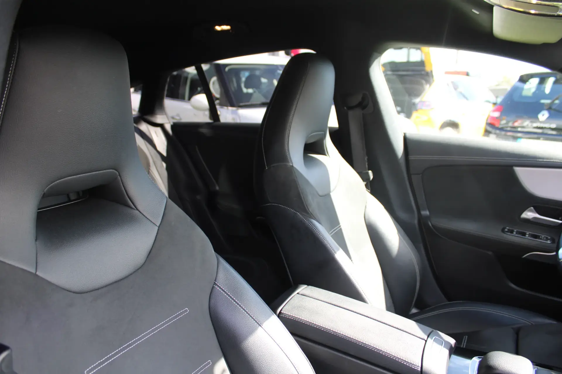 Mercedes-Benz CLA 250 e AMG Line 26