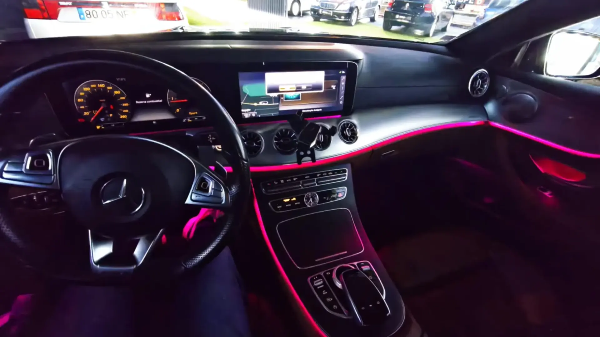 Mercedes-Benz E 220 d AMG Line 4